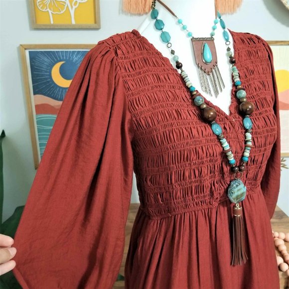 Dress. Smocked, Tiered. Paprika Color. Blu Pepper Brand. Size Medium. - Picture 4 of 10